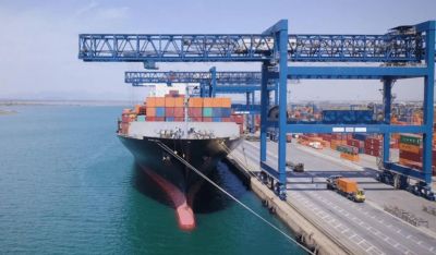 7万箱滞留！96艘船只停泊！这一港口或将拥堵到明年！