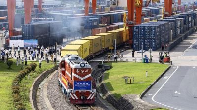 突发！口岸关闭，中欧班列通道中断，上万集装箱滞留